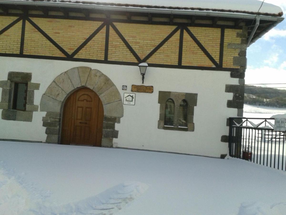 Апартаменты Casa Rural Oihan - Eder Эспиналь-Аусперри Экстерьер фото